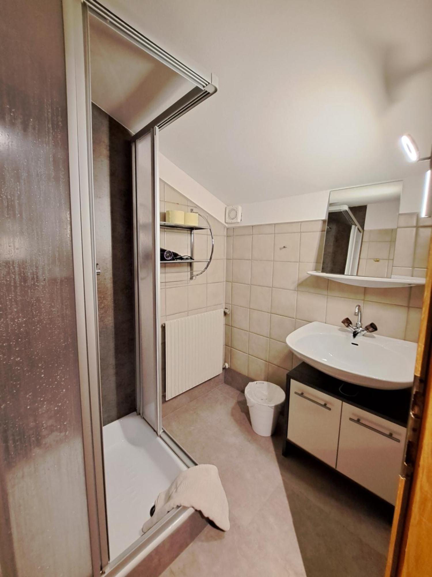 Gesa'S & Tom'S Stadtappartement Saalfelden Екстер'єр фото
